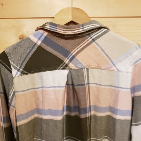 Point Zero Light Button-down - Picture 3 of 11